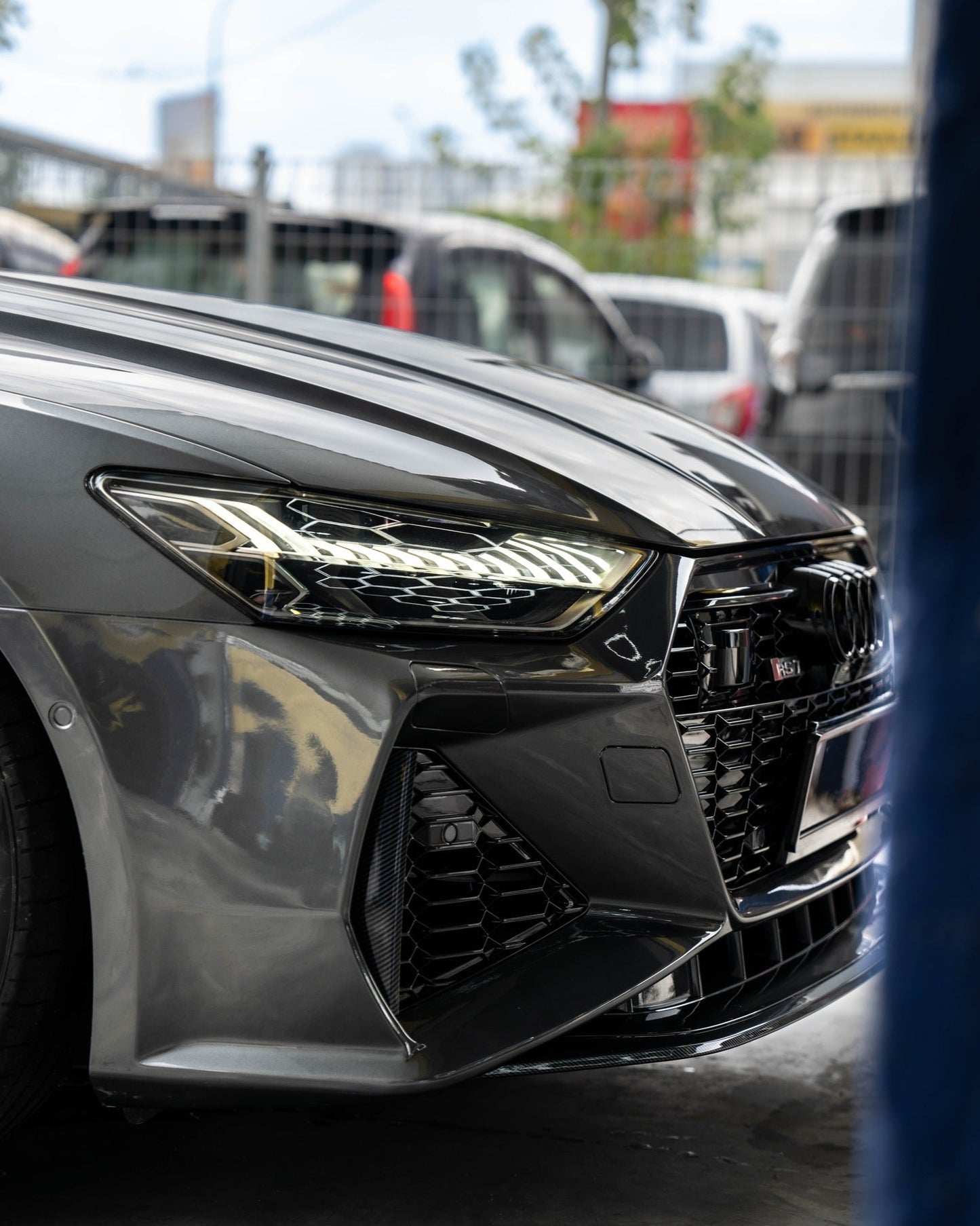 Audi RS6 C8 Custom Carbon Fiber Steering Wheel