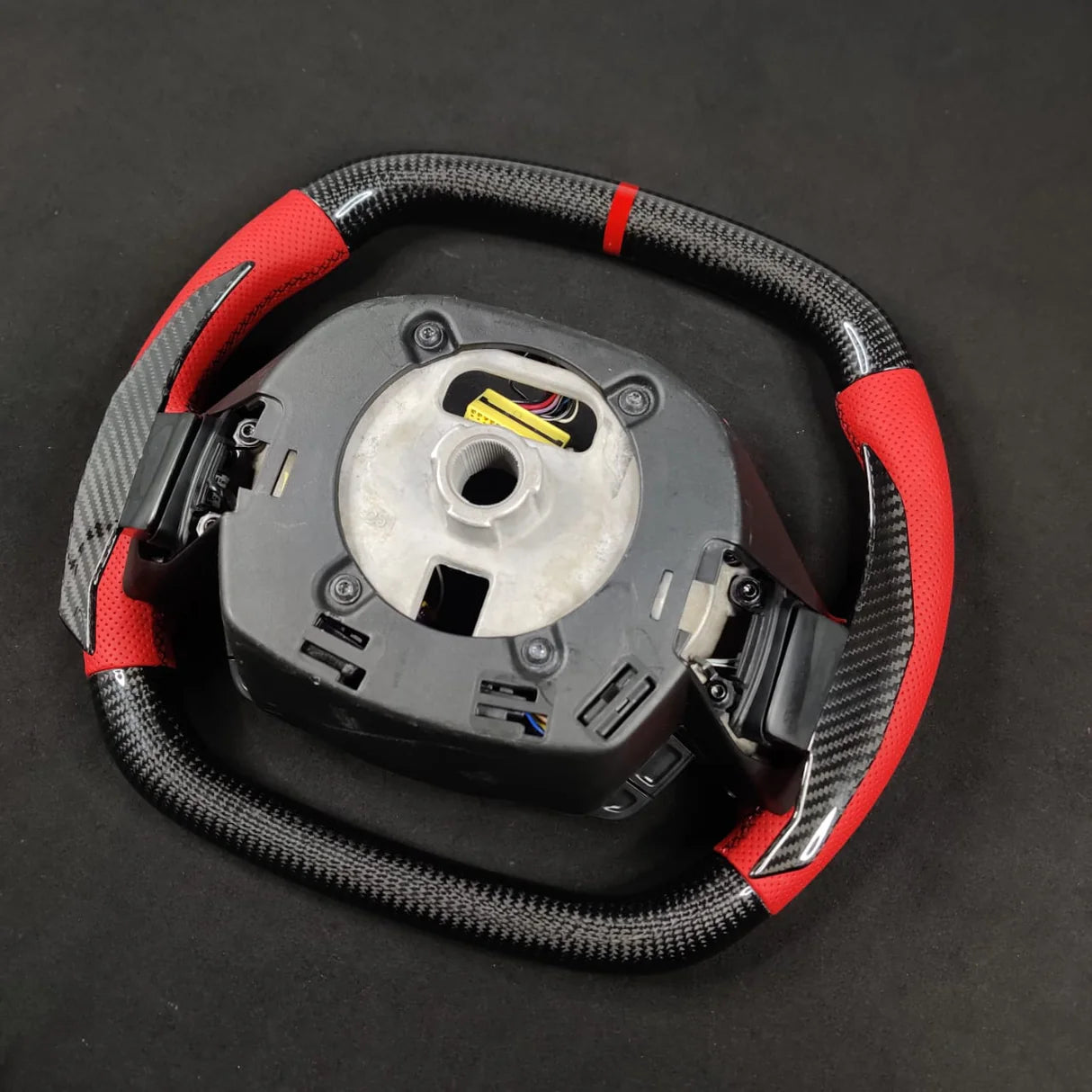 2020-2024 Chevrolet C8 Corvette Custom Carbon Fiber Steering Wheel.