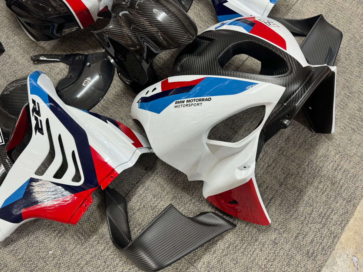 BMW S1000RR TO 2026 M1000RR CONVERSION KIT - OEM WHITE BMW TRI COLOUR