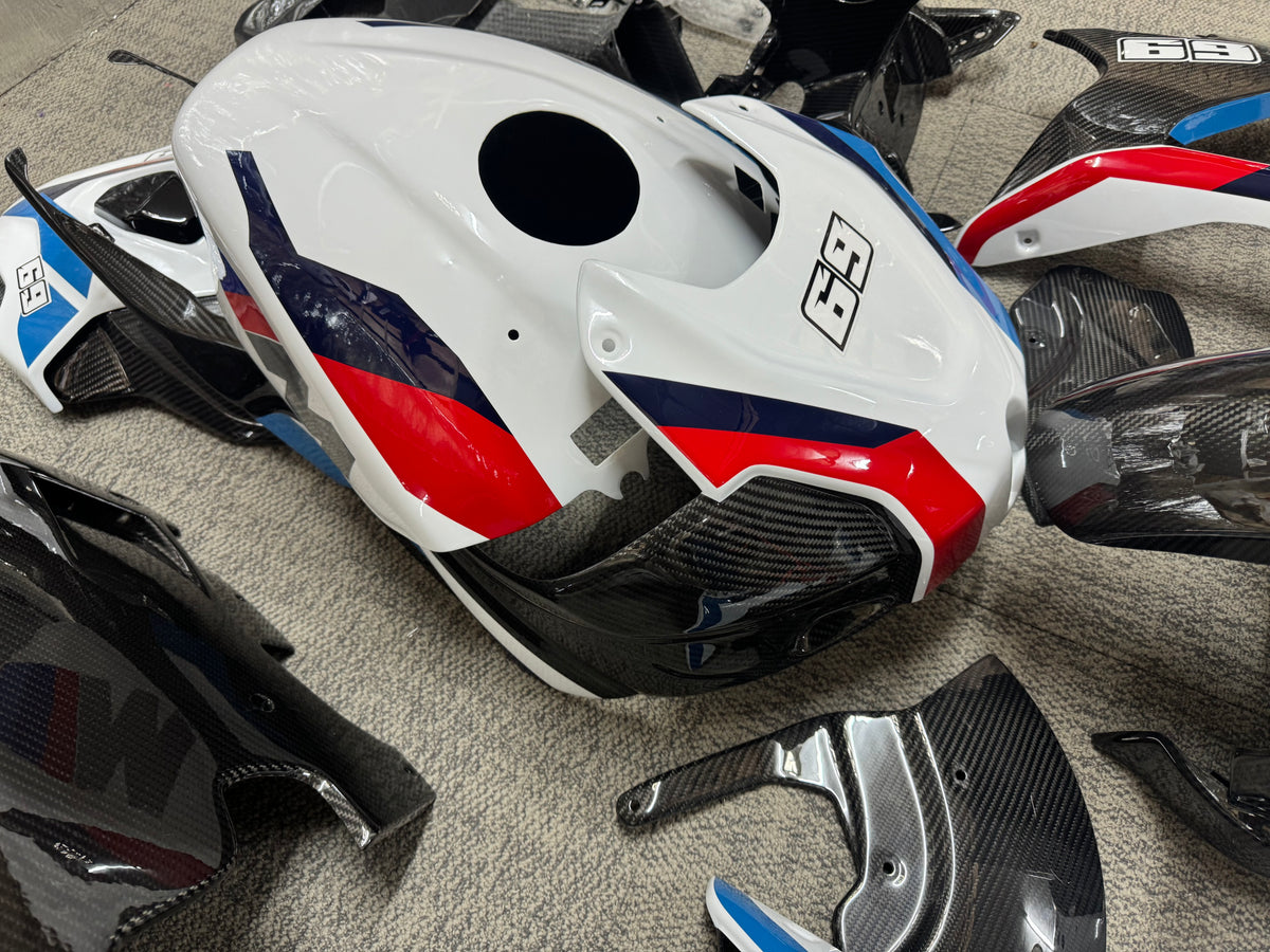 BMW S1000RR TO 2026 M1000RR CONVERSION KIT - OEM WHITE BMW TRI COLOUR